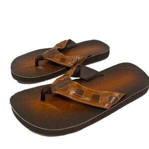 Men’s SeaHorse Brown Faux Leather Beach Sandals Size 9 US!